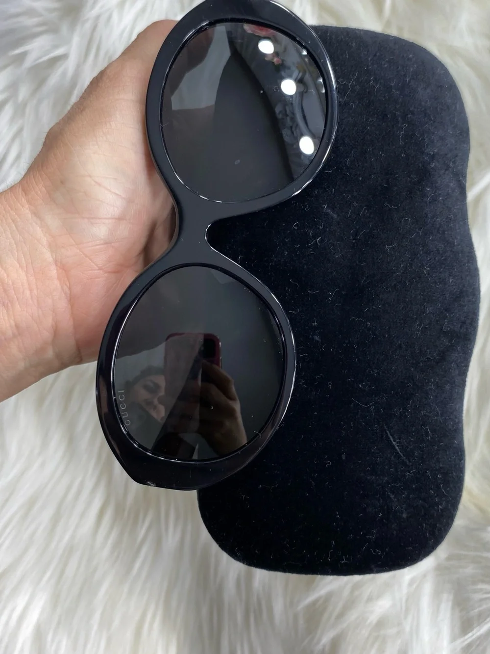 Gucci Black Round Sunglasses with Dark Lenses